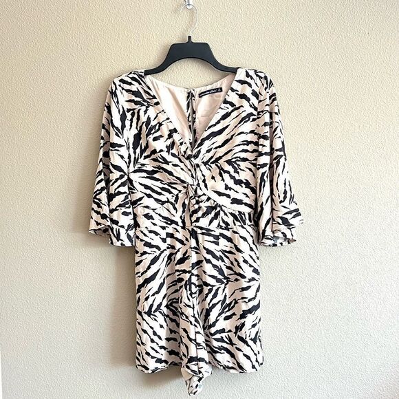 Abercrombie & Fitch Zebra Print Romper - Picture 1 of 8